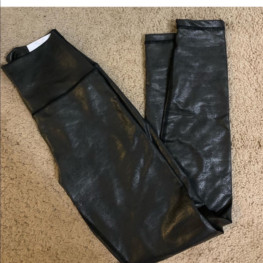 Aerie cracked leggings